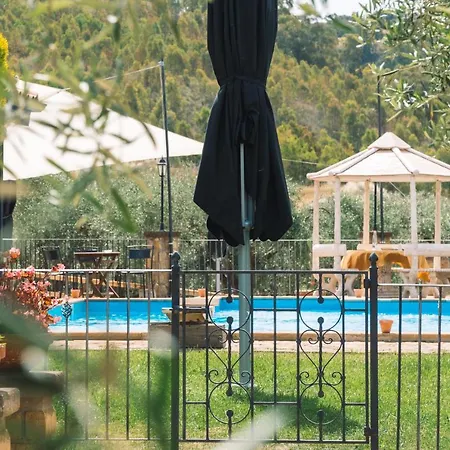 Villa Gerace Azienda Bio * 珀古萨