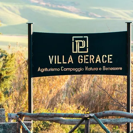 Villa Gerace Azienda Bio 住宿加早餐酒店 珀古萨