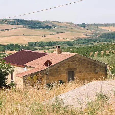 Villa Gerace Azienda Bio 珀古萨